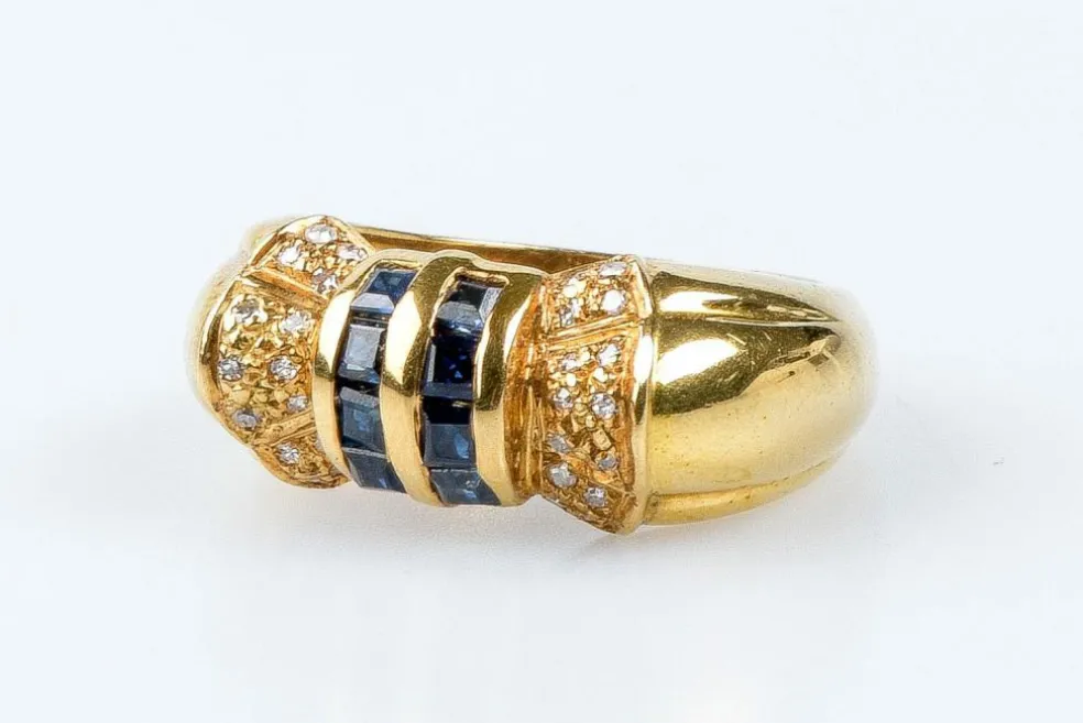 Bague saphir diamant en or massif
