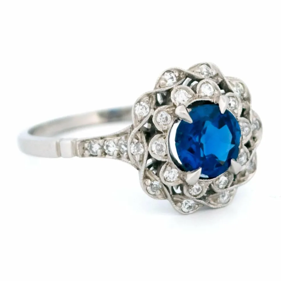 Bague Saphir entourage Diamants