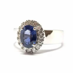 Bague saphir entourage diamants or blanc