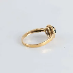 Bague Saphir entourage Diamants
