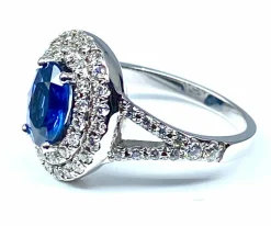 Bague Saphir entourage diamants