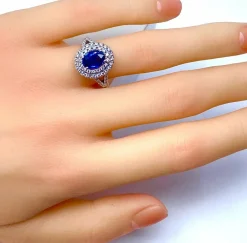 Bague Saphir entourage diamants