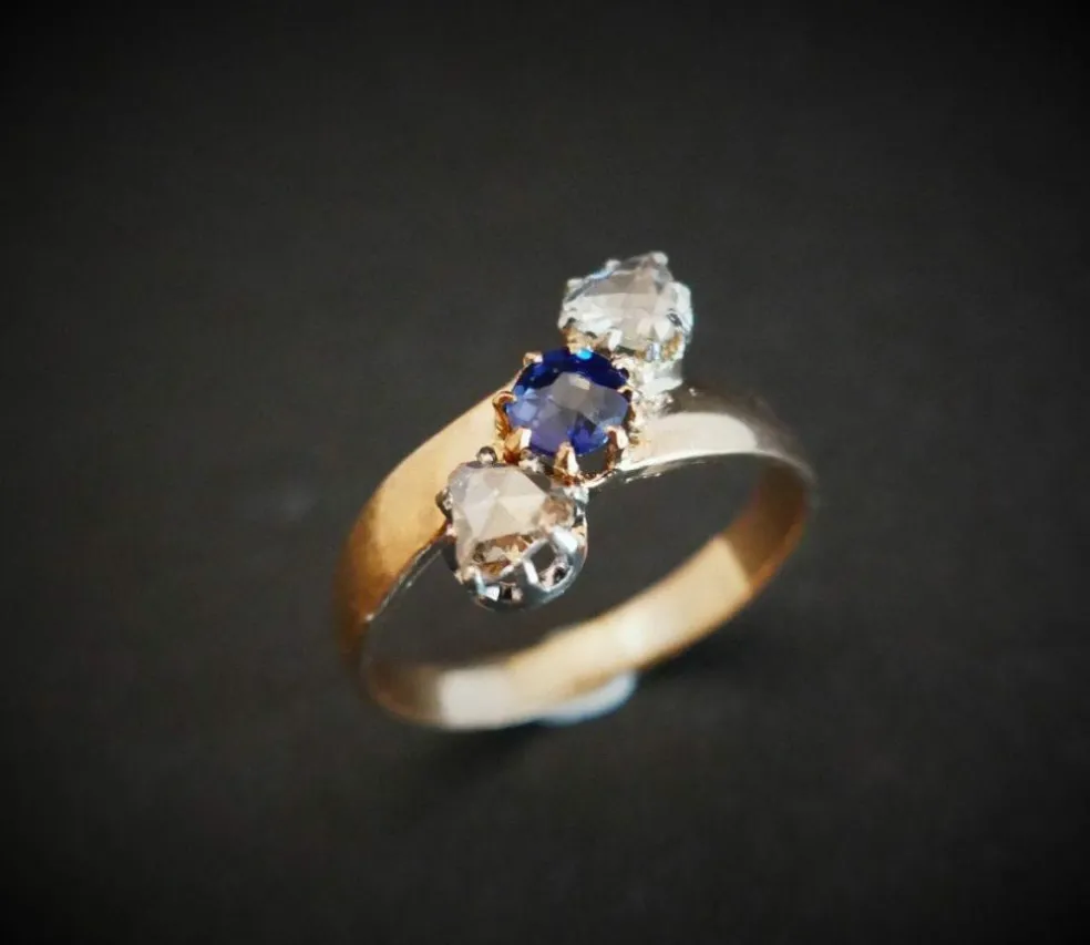 Bague saphir et diamants