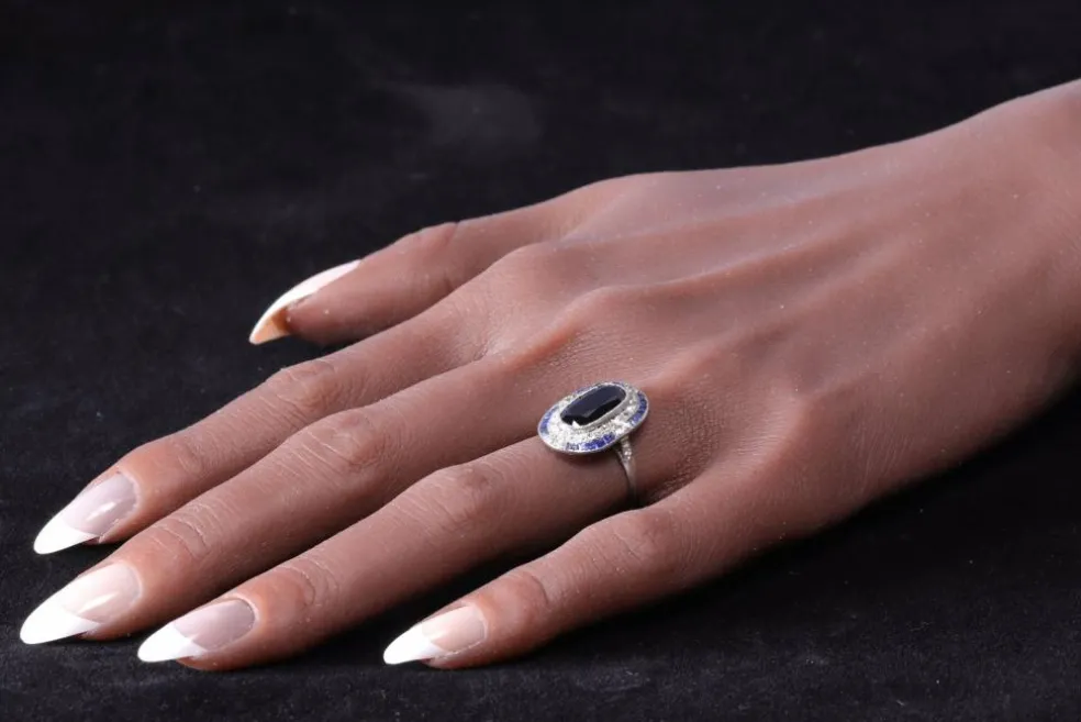 Bague Saphir et Diamants - L'élégance Art Déco Vintage