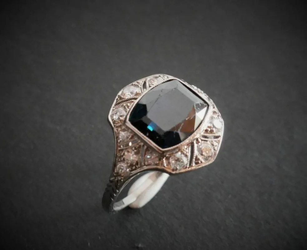 Bague Saphir et Diamants, Monture Platine