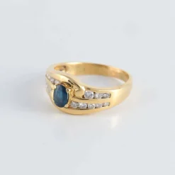 Bague Saphir et double ligne de Diamants
