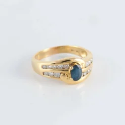 Bague Saphir et double ligne de Diamants
