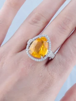 Bague Saphir jaune Diamants