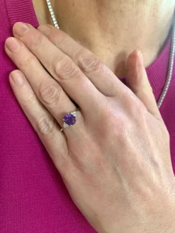 Bague Saphir Mauve 2.07 Cts Diamants Or Gris