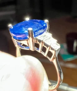 Bague Saphir naturel 3.87 carat Diamants