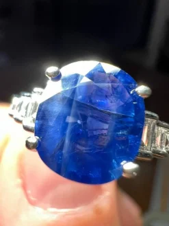 Bague Saphir naturel 3.87 carat Diamants