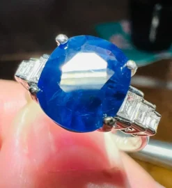 Bague Saphir naturel 3.87 carat Diamants