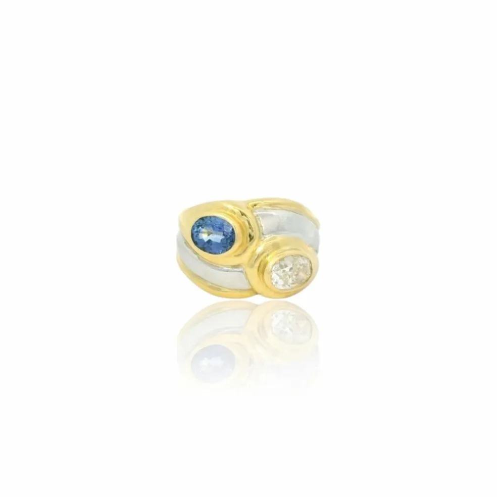 Bague saphir ovale et diamant vers 1980