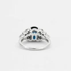Bague Saphir épaulé Diamants