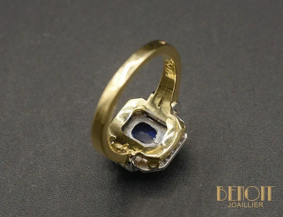 Bague Saphir rectangle pans coupés Style Art Déco