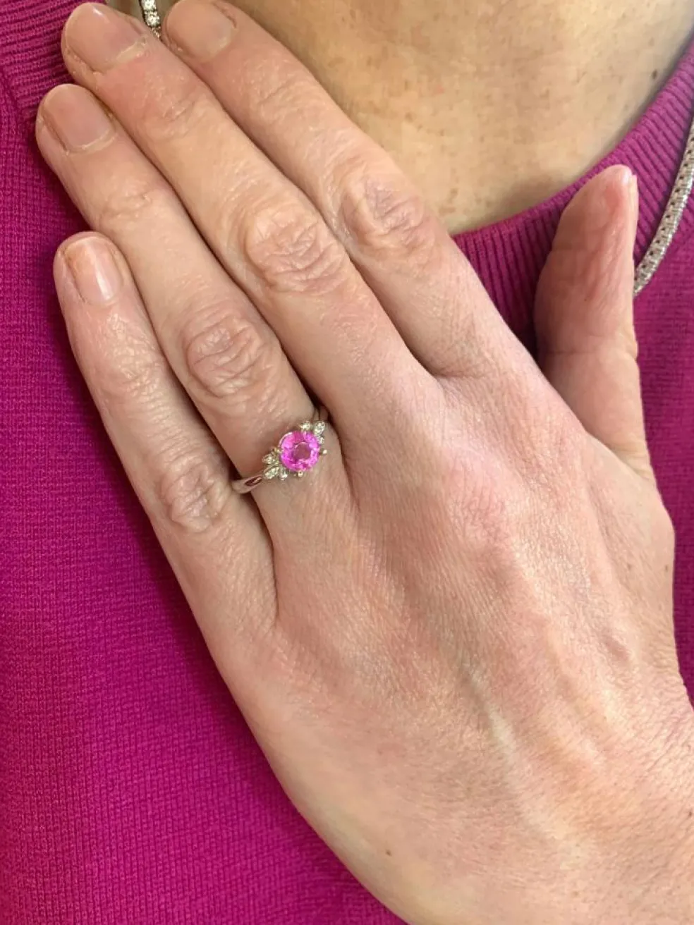 Bague saphir rose diamants or blanc