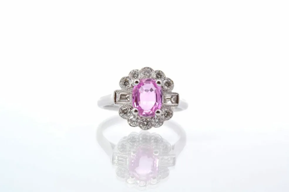 Bague saphir rose et diamants