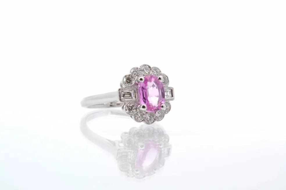 Bague saphir rose et diamants