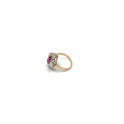 Bague saphir rose et diamants