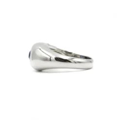 Bague Saphir serti clos