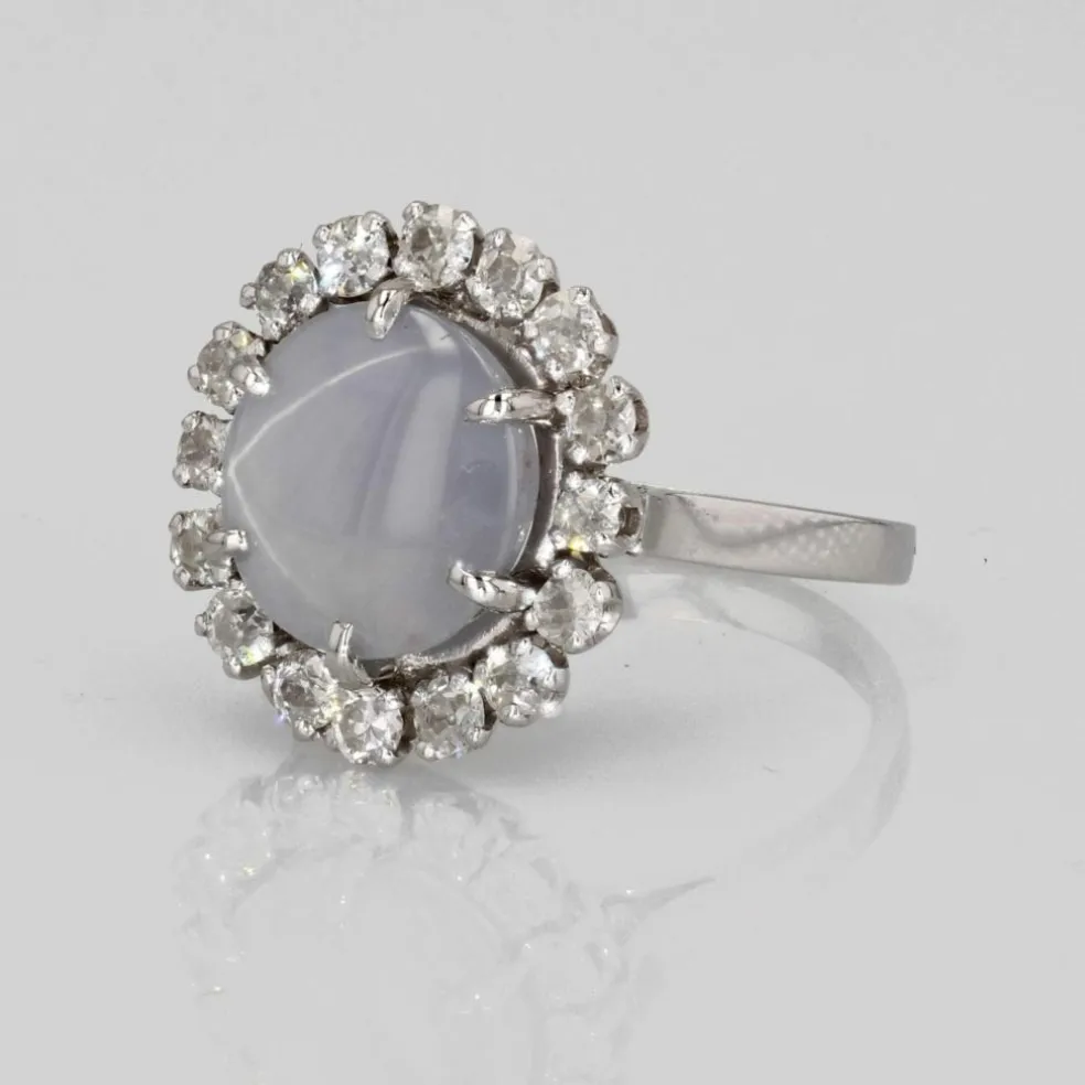 Bague saphir étoilé et diamants