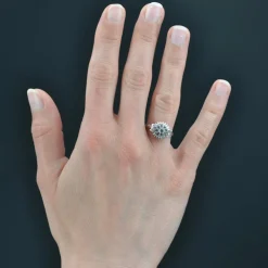 Bague saphirs blancs rétro