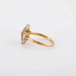 Bague saphirs et diamants