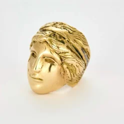 Bague sculpturale à motif de femme en or jaune