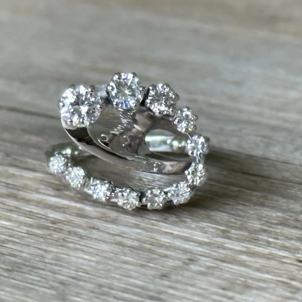 Bague serpentine or blanc diamants
