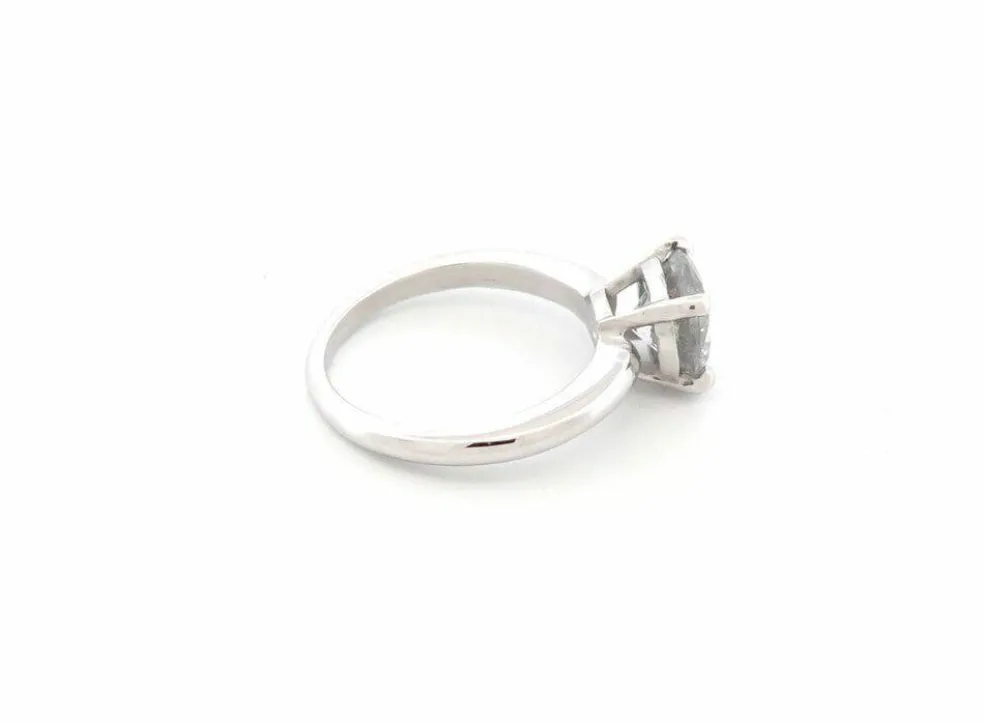bague sertie d'un diamant solitaire 2ct or blanc 18k 5gr