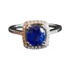Bague Sertie d'un Saphir, entourage Diamants