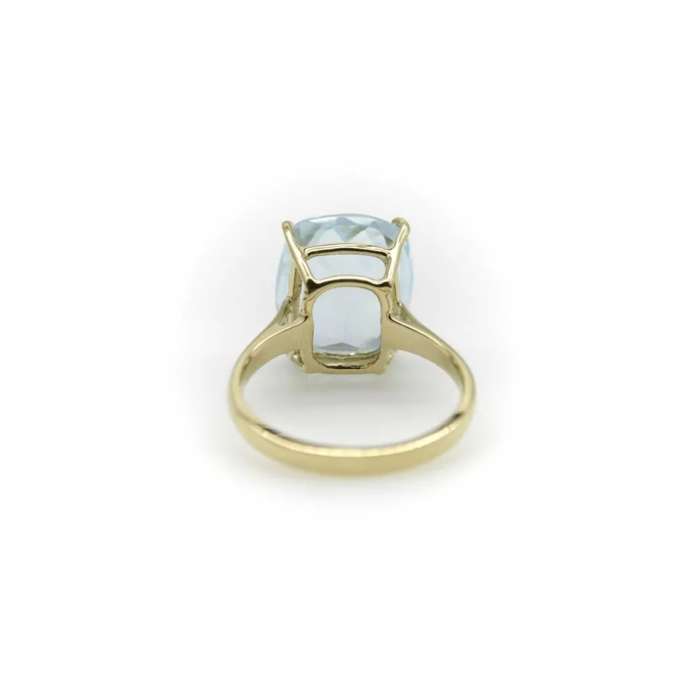 Bague Signature en or 14 carats et topaze bleu clair 6 carats