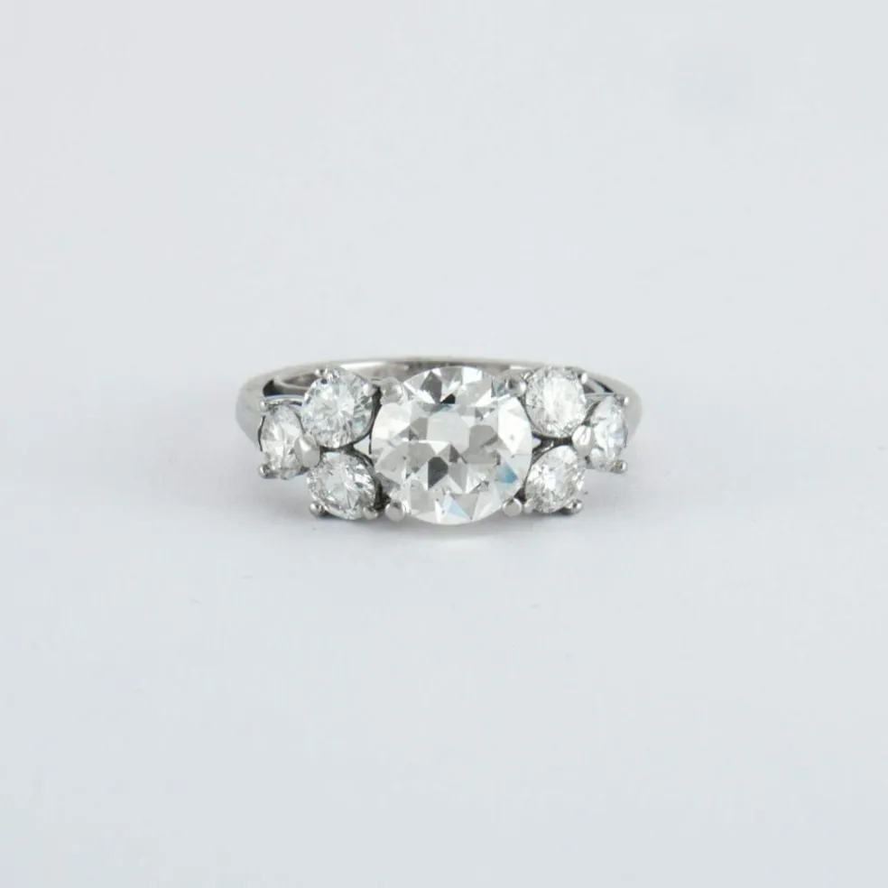 Bague Solitaire accompagné Diamant 2.07cts