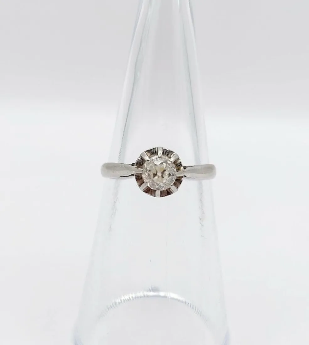 Bague solitaire Art Déco Platine diamant taille ancienne (circa 1920)