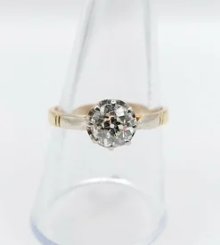 Bague solitaire art deco or jaune diamant taille ancienne