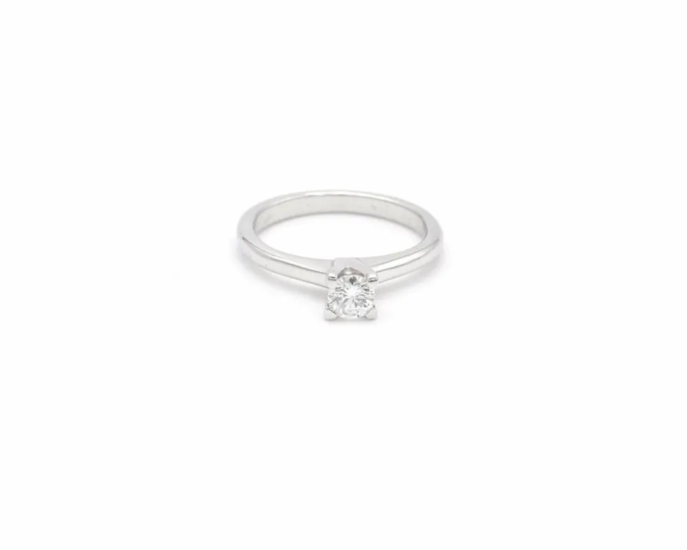 Bague solitaire avec diamant de 0,30 ct