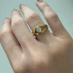 Bague solitaire avec diamant