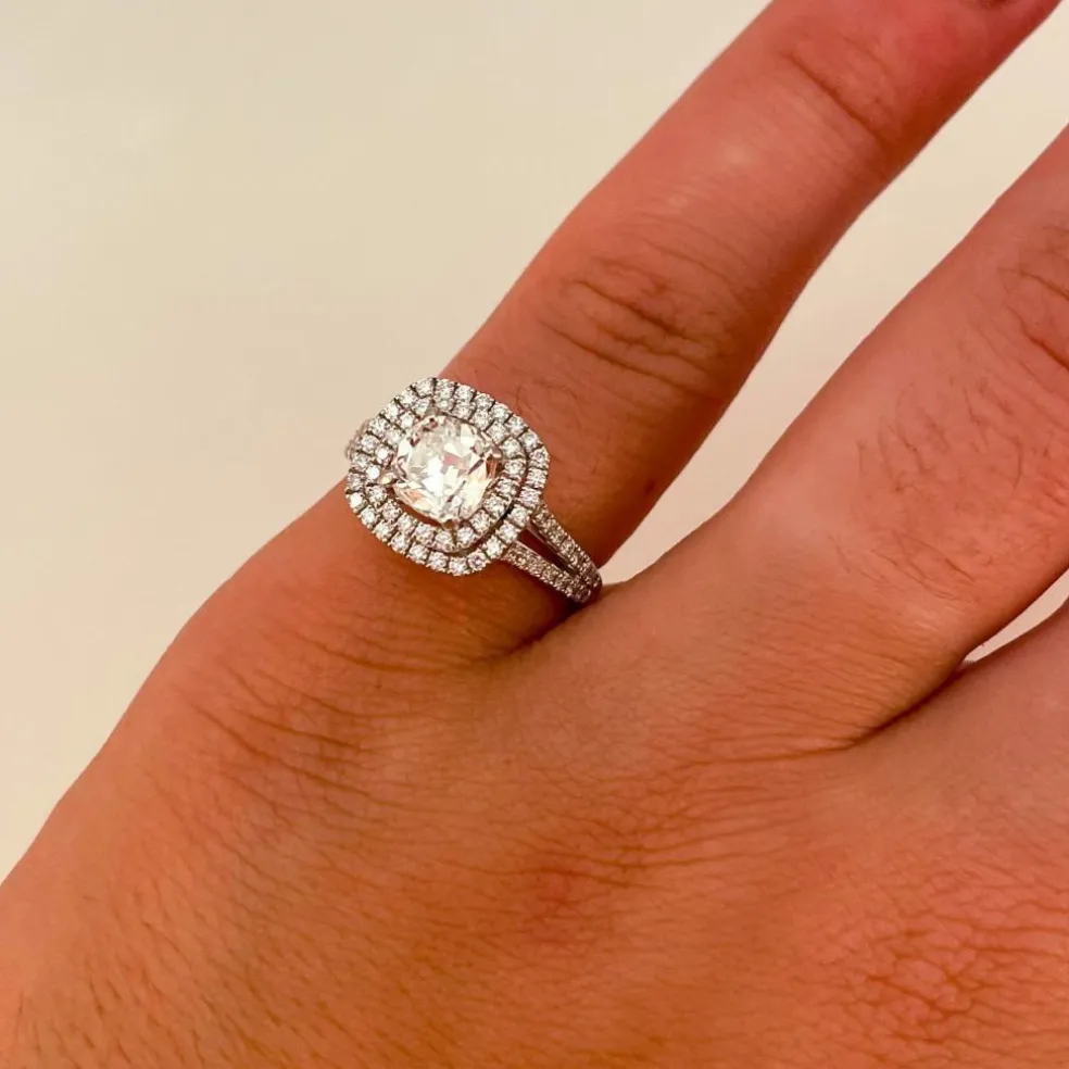 Bague Solitaire 1.22ct Blanc exceptionnel