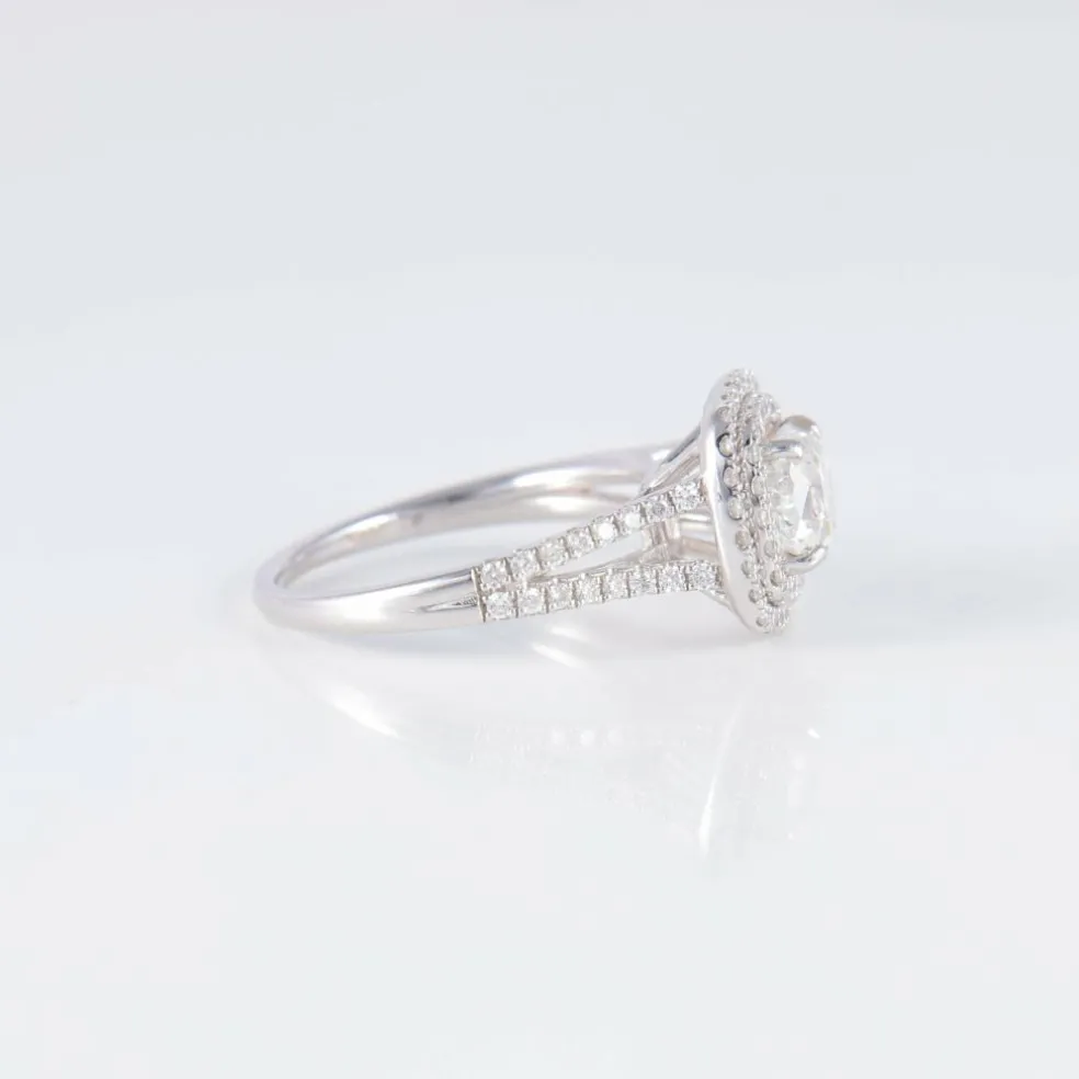 Bague Solitaire 1.22ct Blanc exceptionnel