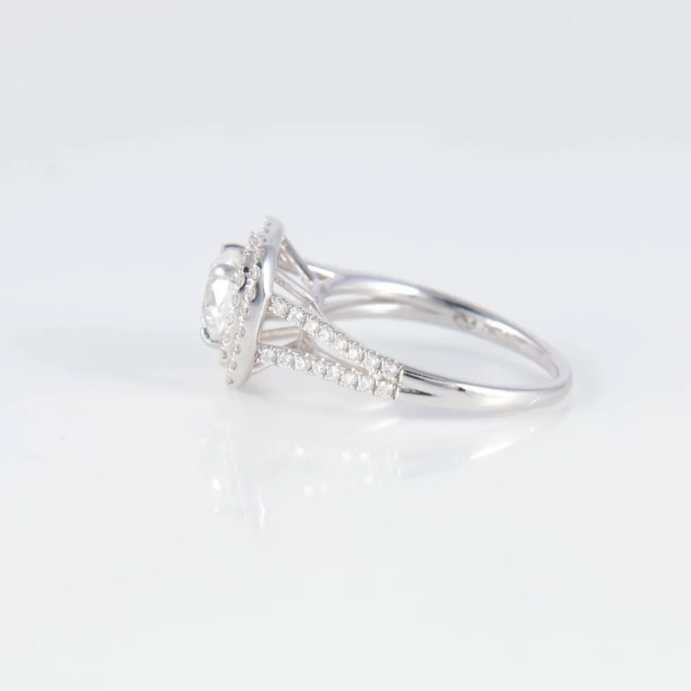 Bague Solitaire 1.22ct Blanc exceptionnel