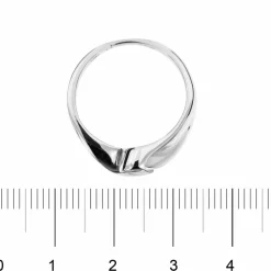 Bague solitaire diamant 0,05 ct