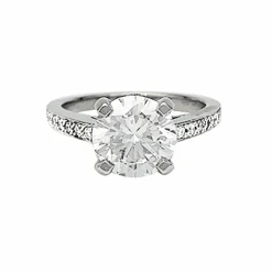 Bague solitaire diamant 2,02 carats en platine.