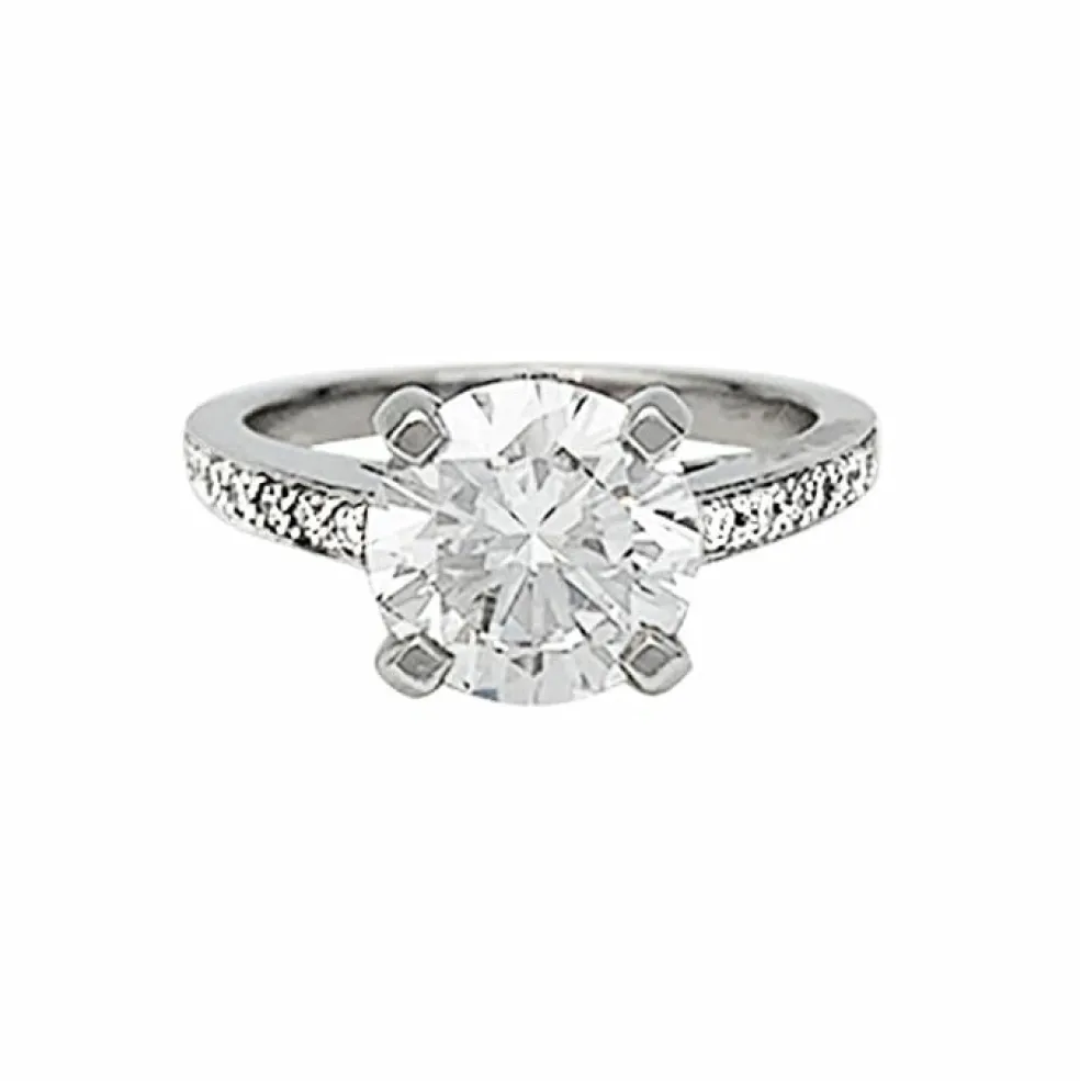 Bague solitaire diamant 2,02 carats en platine.