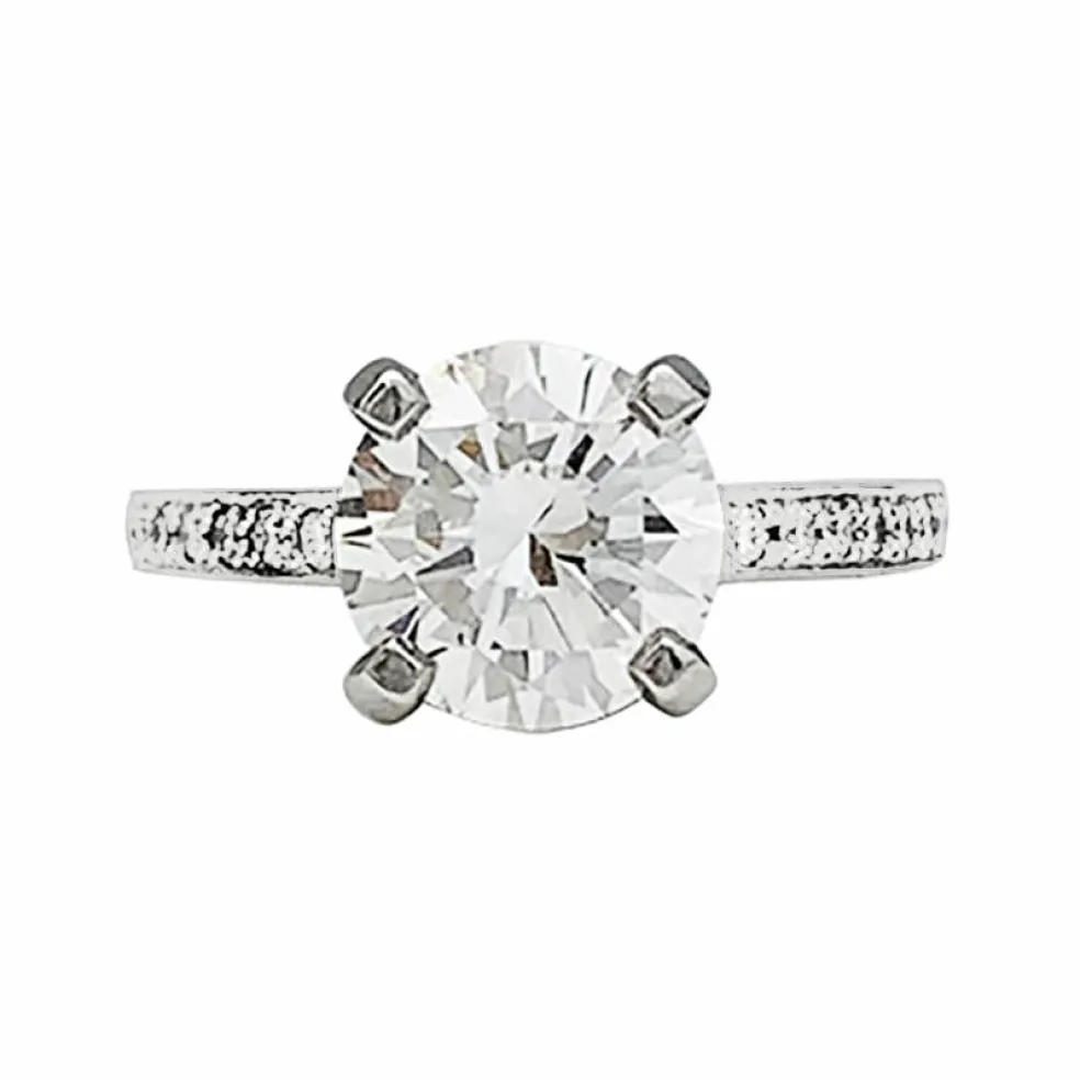 Bague solitaire diamant 2,02 carats en platine.
