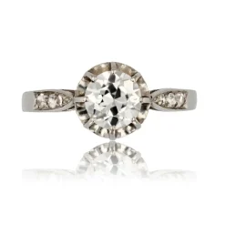 Bague solitaire diamant ancienne