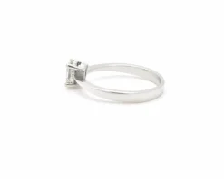 Bague solitaire diamant en or blanc