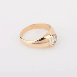 Bague solitaire diamant or jaune