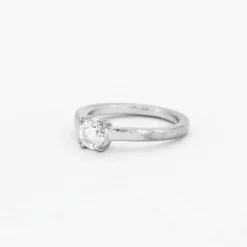 Bague Solitaire Diamant Or Blanc