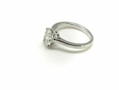 Bague solitaire diamant ovale 1,35ct
