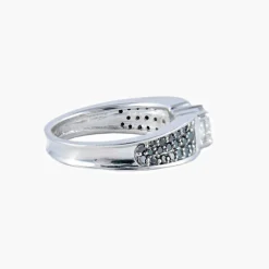 Bague Solitaire Diamants blanc et noirs